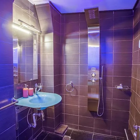 Ermis Maisonette In Historic Center Apartment *