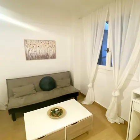 Jasmine Studio Apartment Athens