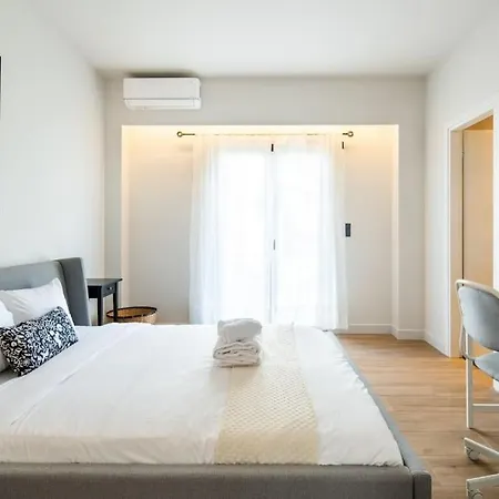 Nostalgia 1-bedroom In Apartment *