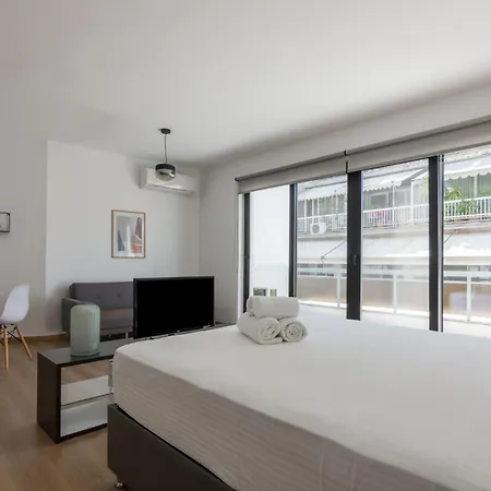 Leochares Lifestyle - Self Check-in Apartamento *