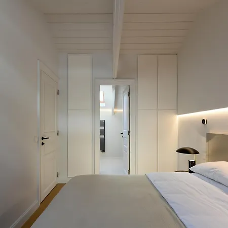 Boutique Archaeological Museum Apartment *