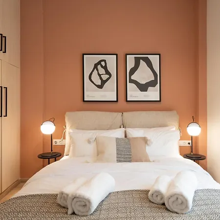 Seven Hills, Boutique Apartment