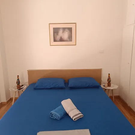 Apartment Your *