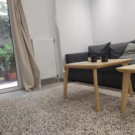 Cozy At King George Str Pagkrati Apartment Athens