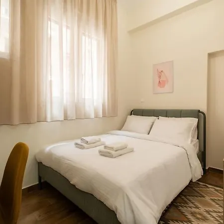 Apartment Modern Next To Metro Panepistimio Athens