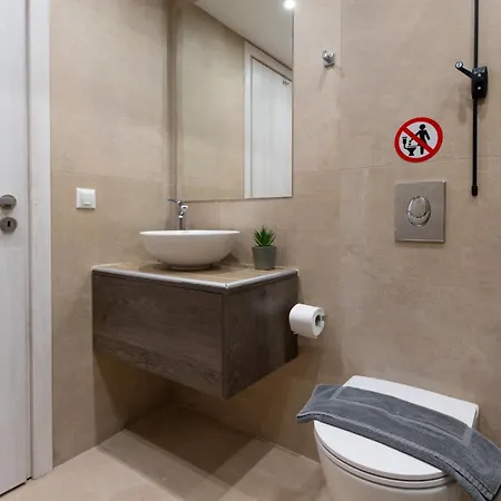 Apartment Elegant In *