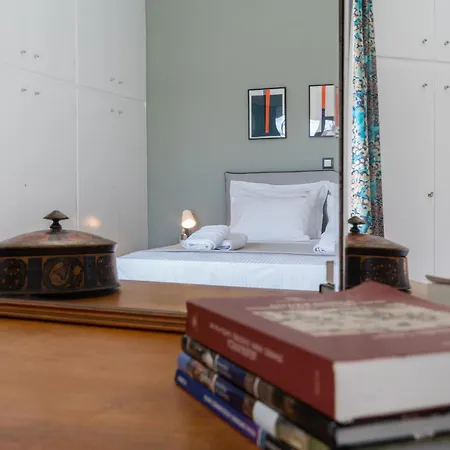 Apartment Elegant Escape 2br Ba Sunny *