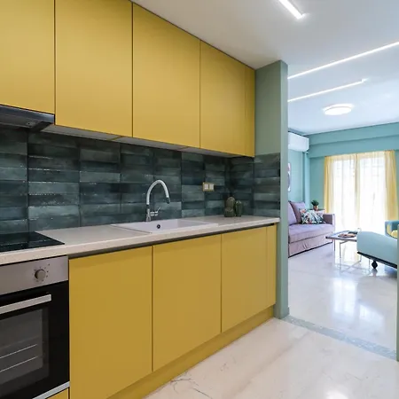 Elegant Escape 2br Ba Sunny Athens