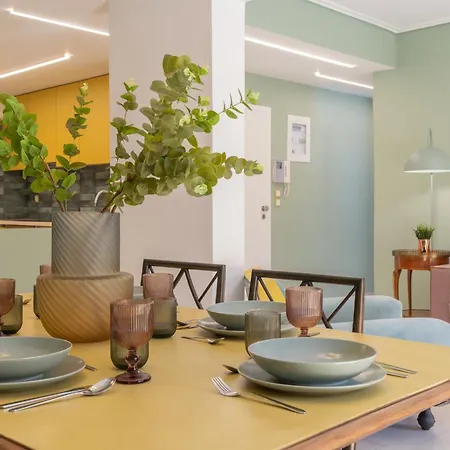 Apartment Elegant Escape 2br Ba Sunny