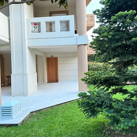 Garden House Near The * Athens