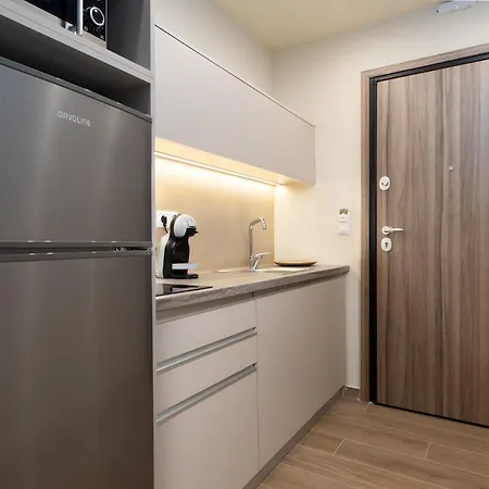 Elegant Zen 2br In Apartment Athens