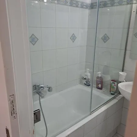 Seaside Glyfada Apartment *