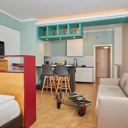 Downtown Dream Retreat In Athens! *