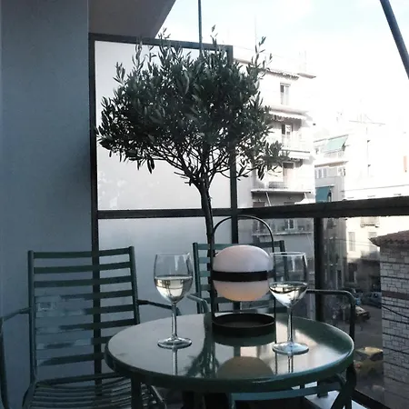 Apartment Unique 2bd Design With Airconditioning Near Acropolis