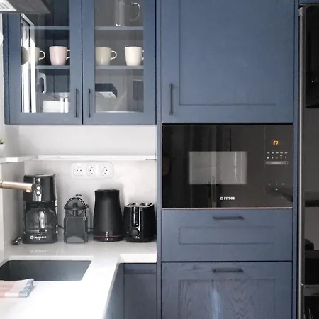 Unique 2bd Design With Airconditioning Near Acropolis Athens