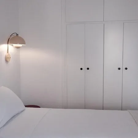 Apartment Unique 2bd Design With Airconditioning Near Acropolis Athens