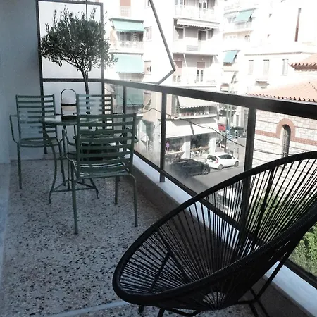 Unique 2bd Design With Airconditioning Near Acropolis *