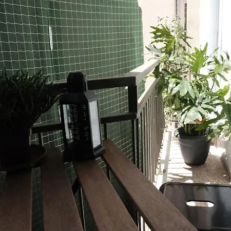 Unique 2bd Design With Airconditioning Near Acropolis *