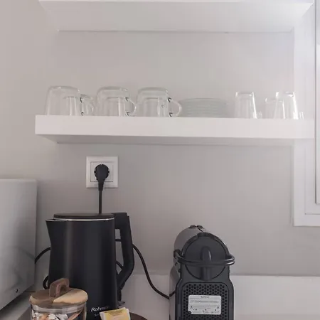 Bliss Living Apartment *