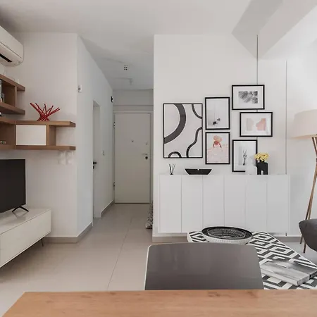 Bliss Living Apartment Vouliagmeni