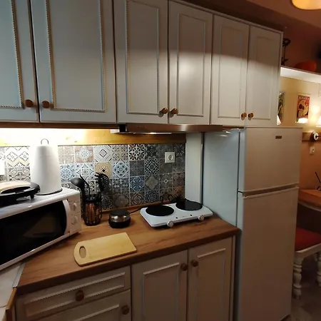 Something About Mary Apartment