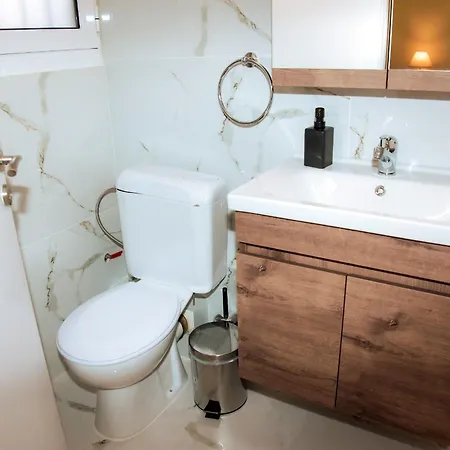 Apartment Andrianou Plaka