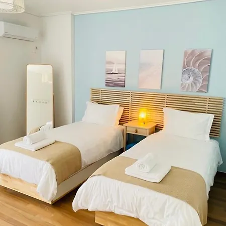 Vouliagmeni Seaside Luxury *