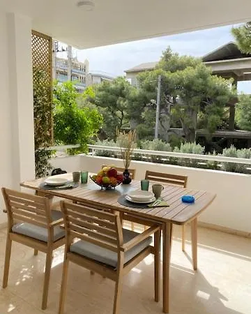 Vouliagmeni Seaside Luxury Athens
