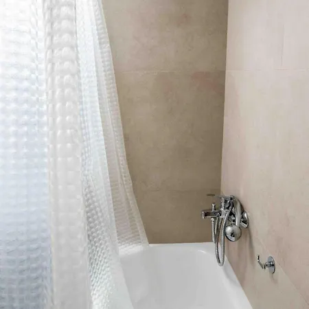 αlpha- αthenian Apartment Athens
