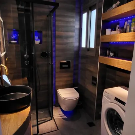 Agriolykos Luxury Layer-smart Home-athens Center-fully Equipped *