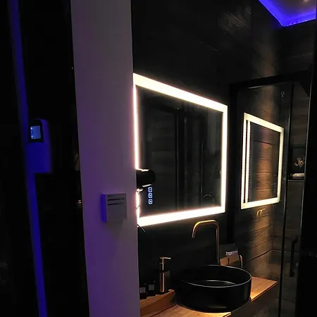 Agriolykos Luxury Layer-smart Home-athens Center-fully Equipped Apartment Athens