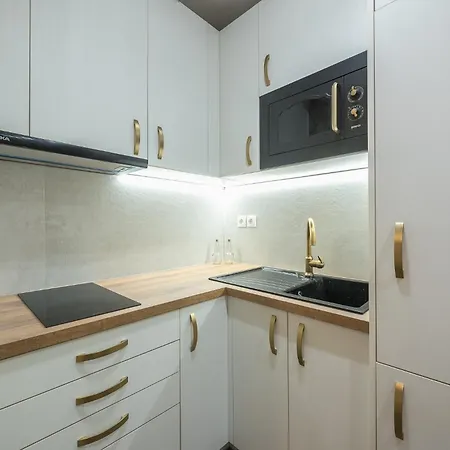 Apartment Modern Comfort In Neos Kosmos Metro