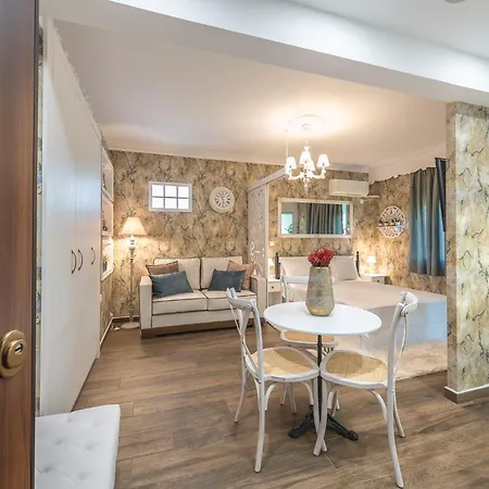 Apartment Modern Comfort In Neos Kosmos Metro *