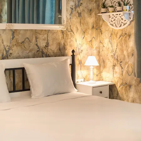 Apartment Modern Comfort In Neos Kosmos Metro Athens