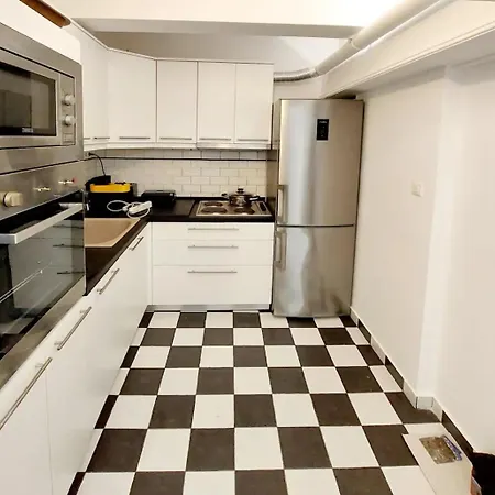 Apartment Alimos Cozy