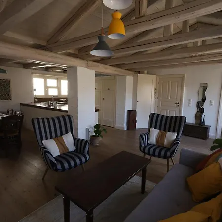 Unique Traditional Apartment
