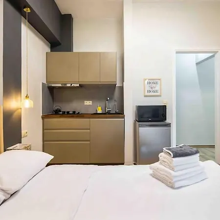Apartment Elegant Next To Acropolis 2 *