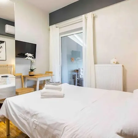 Apartment Elegant Next To Acropolis 2 *