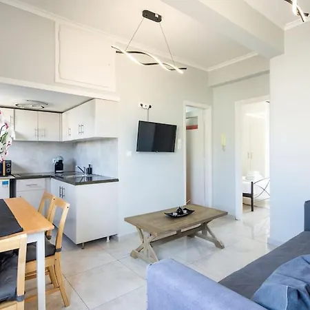 Pleasant Near To Acropolis Apartment Athens