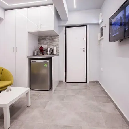 Exclusive New Modern At Syntagma Square