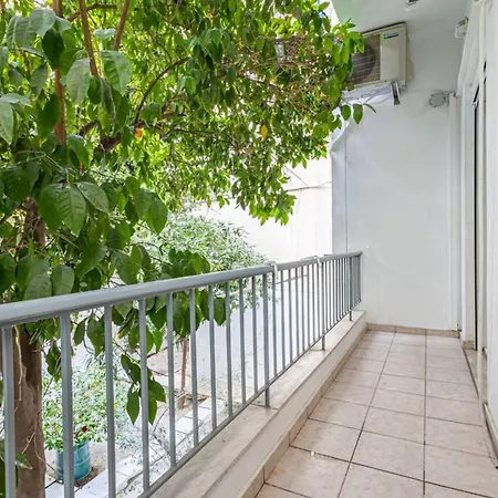 Acropolis Stylish 2br - Center Of Apartamento Atenas