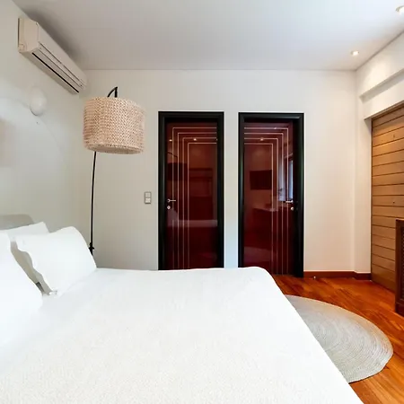 Luxury Across The By The Olon