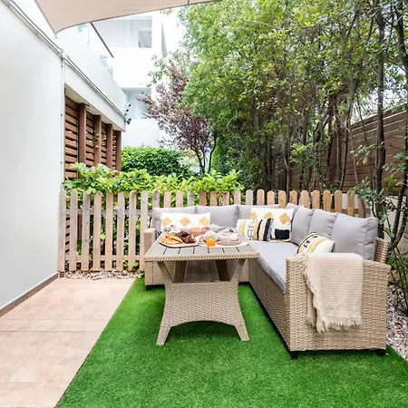 Luxury Across The By The Olon Apartment