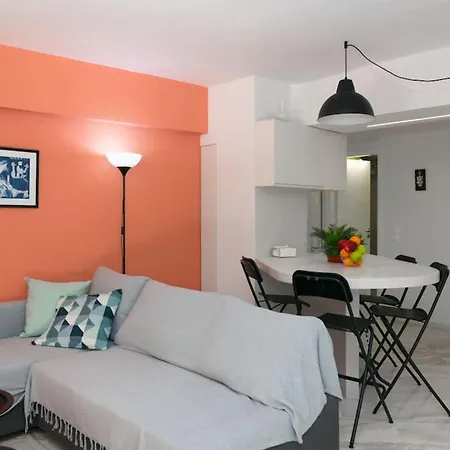 Gly3 65m2 Sunshine Oasis In Glyfada Apartment