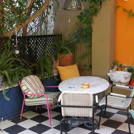 Living Like In A In The Center Of Apartment *