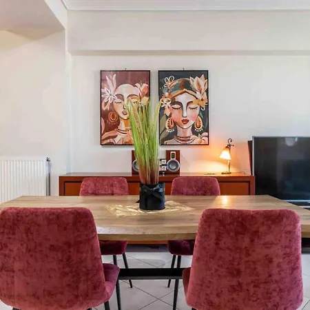 Petralona Amazing 2 Bd Flat *