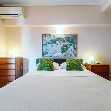 Petralona Amazing 2 Bd Flat