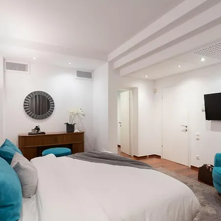 1bd Serene Calm Pool House Holiday home