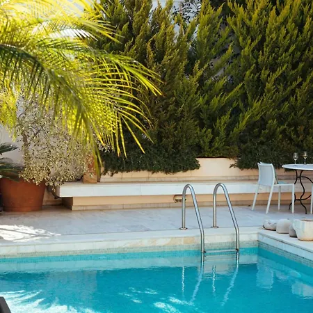 1bd Serene Calm Pool House *