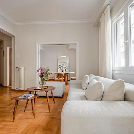Acropolis Hideaway - Tranquil Retreat In Plaka Atene